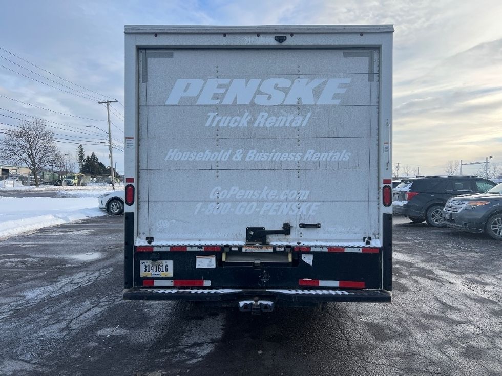 Light Duty Box Truck-Light and Medium Duty Trucks-GMC-2021-Savana G33903-Rochester-NY-88,087\n\t\tmiles-$ 29,000 - Image 7