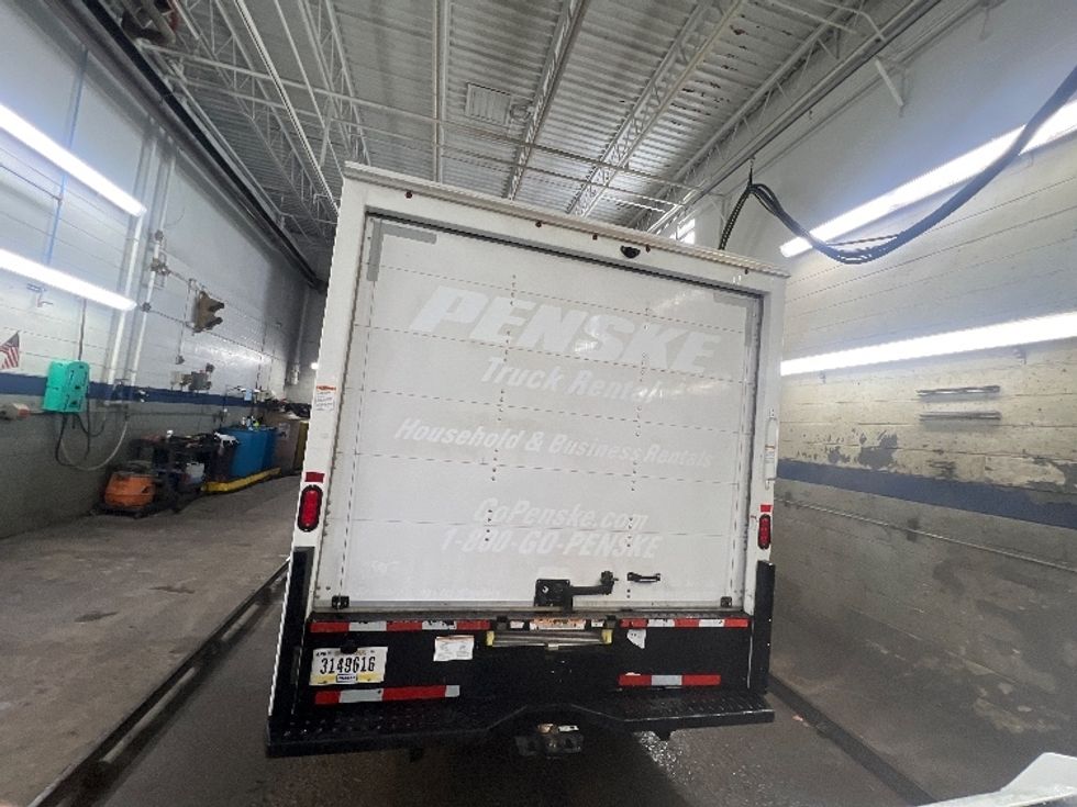 Light Duty Box Truck-Light and Medium Duty Trucks-GMC-2021-Savana G33903-Rochester-NY-88,087\n\t\tmiles-$ 29,000 - Image 8