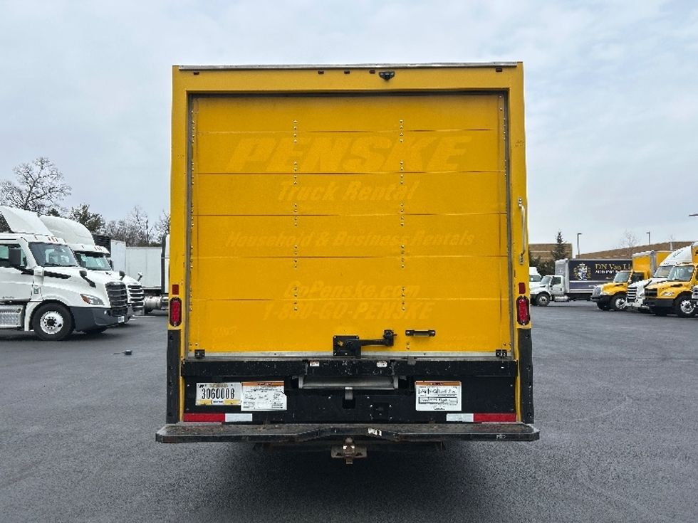 Light Duty Box Truck-Light and Medium Duty Trucks-GMC-2021-Savana G33903-Rockville-MD-110,682\n\t\tmiles-$ 24,500 - Image 7