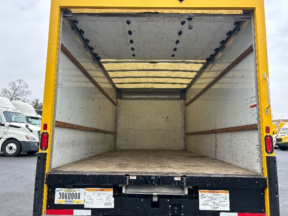 Light Duty Box Truck-Light and Medium Duty Trucks-GMC-2021-Savana G33903-Rockville-MD-110,682\n\t\tmiles-$ 24,500 - Image 8