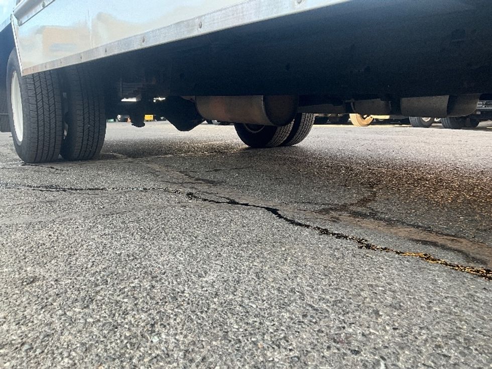 Light Duty Box Truck-Light and Medium Duty Trucks-GMC-2021-Savana G33903-Rockville-MD-113,101\n\t\tmiles-$ 27,250 - Image 13