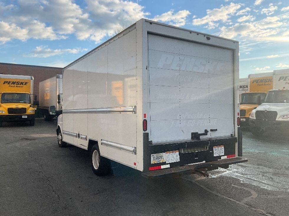 Light Duty Box Truck-Light and Medium Duty Trucks-GMC-2021-Savana G33903-Rockville-MD-113,101\n\t\tmiles-$ 27,250 - Image 6