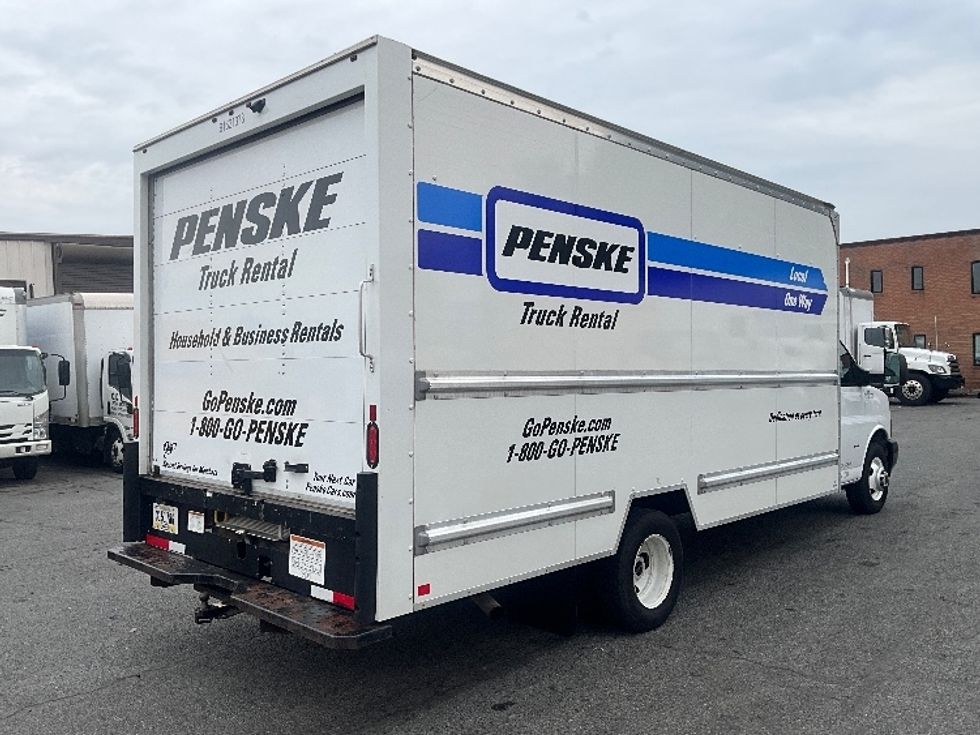 Light Duty Box Truck-Light and Medium Duty Trucks-GMC-2021-Savana G33903-Rockville-MD-114,266\n\t\tmiles-$ 25,750 - Image 12