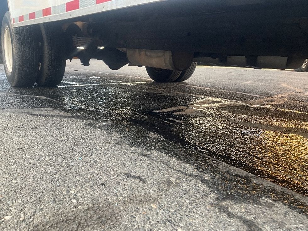 Light Duty Box Truck-Light and Medium Duty Trucks-GMC-2021-Savana G33903-Rockville-MD-114,823\n\t\tmiles-$ 28,250 - Image 13