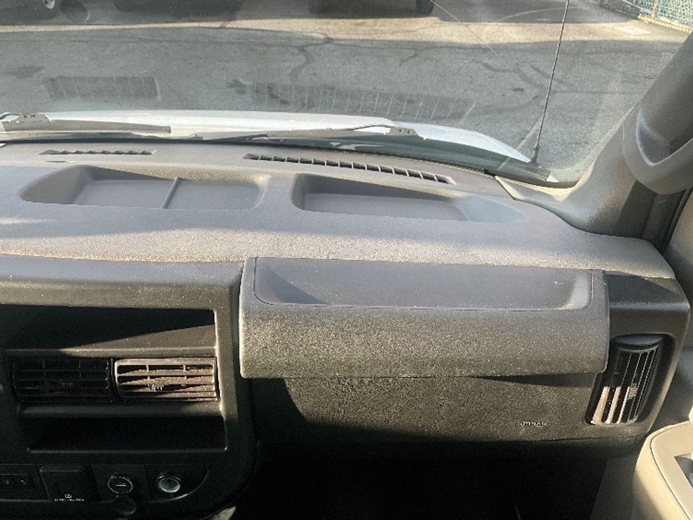 Light Duty Box Truck-Light and Medium Duty Trucks-GMC-2021-Savana G33903-Rockville-MD-114,823\n\t\tmiles-$ 28,250 - Image 20