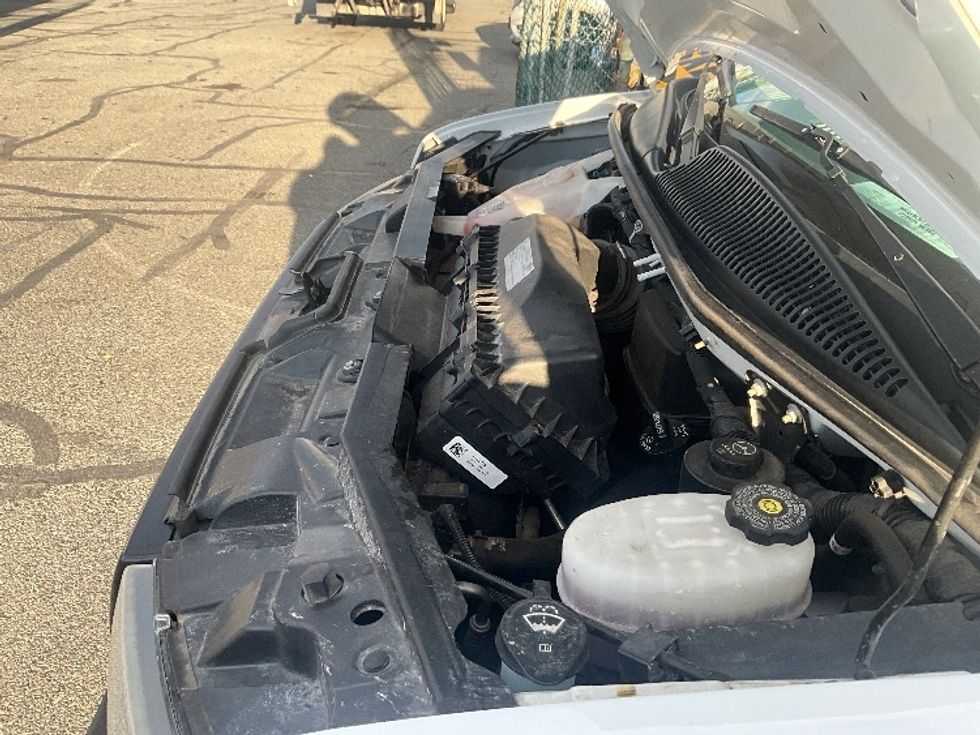 Light Duty Box Truck-Light and Medium Duty Trucks-GMC-2021-Savana G33903-Rockville-MD-114,823\n\t\tmiles-$ 28,250 - Image 23