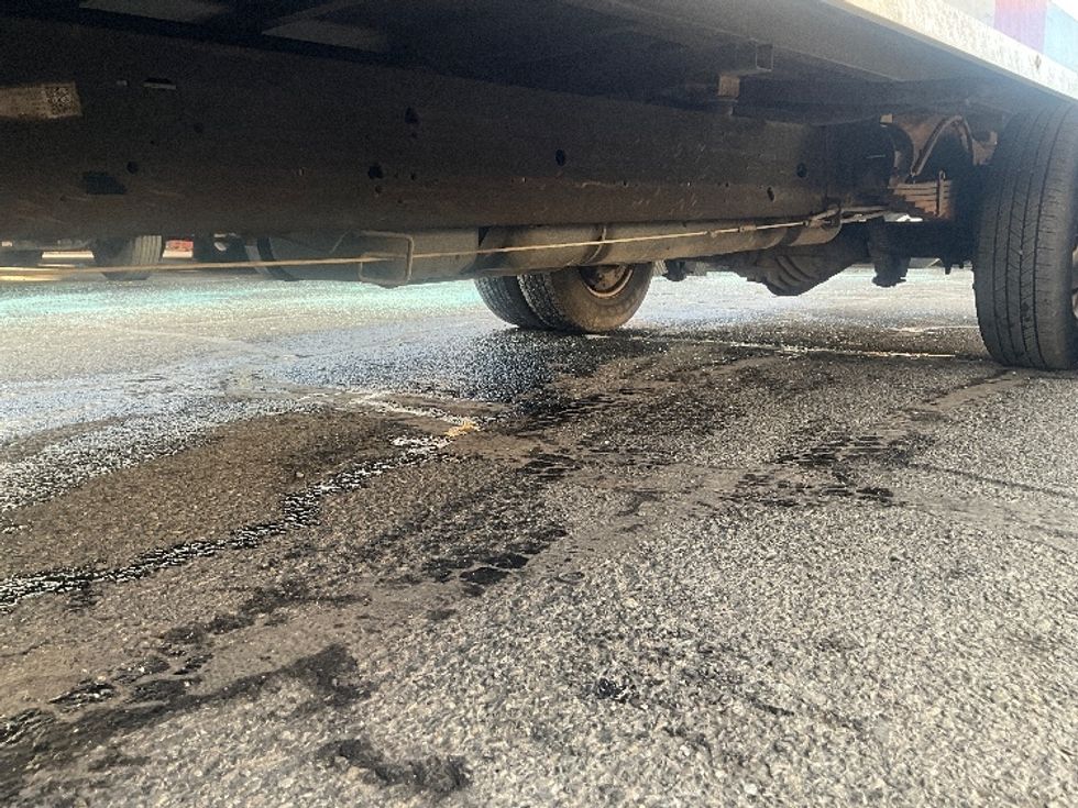 Light Duty Box Truck-Light and Medium Duty Trucks-GMC-2021-Savana G33903-Rockville-MD-114,823\n\t\tmiles-$ 28,250 - Image 5