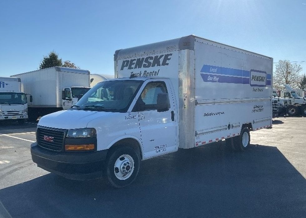 Light Duty Box Truck-Light and Medium Duty Trucks-GMC-2021-Savana G33903-Rockville-MD-57,482\n\t\tmiles-$ 34,250 - Image 3