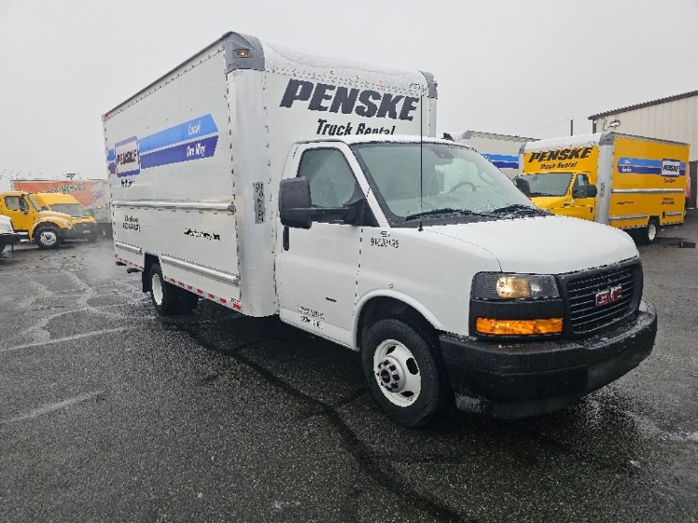 Light Duty Box Truck-Light and Medium Duty Trucks-GMC-2021-Savana G33903-Rockville-MD-77,904\n\t\tmiles-$ 32,500 - Image 1