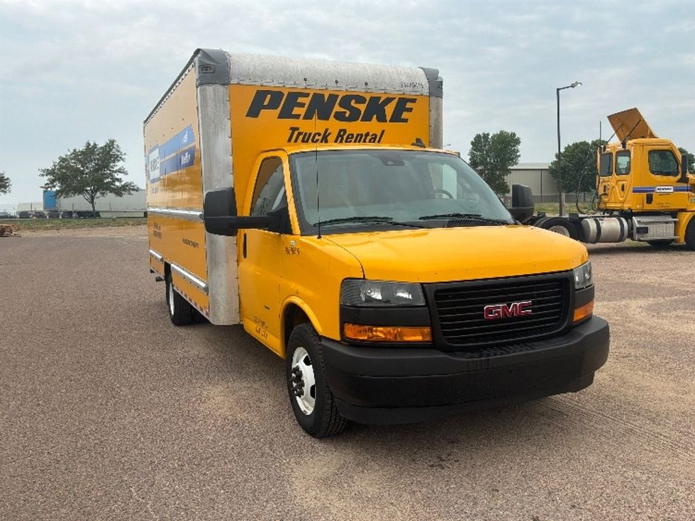 Light Duty Box Truck-Light and Medium Duty Trucks-GMC-2021-Savana G33903-Rockville-MD-93,025\n\t\tmiles-$ 24,750 - Image 1