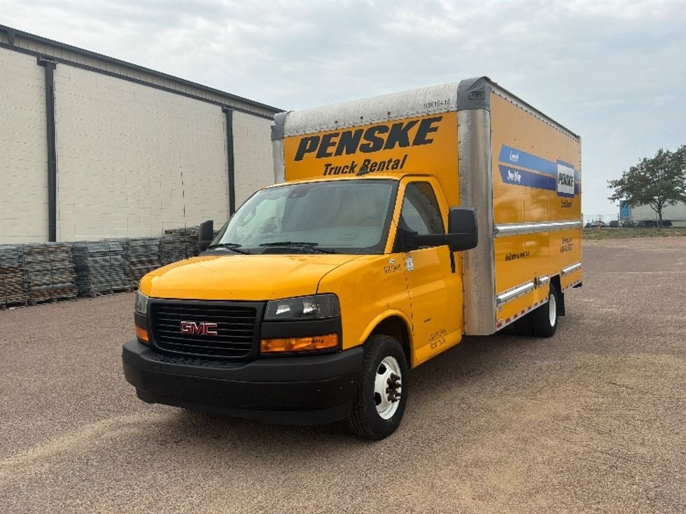 Light Duty Box Truck-Light and Medium Duty Trucks-GMC-2021-Savana G33903-Rockville-MD-93,025\n\t\tmiles-$ 24,750 - Image 3