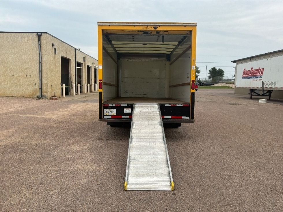 Light Duty Box Truck-Light and Medium Duty Trucks-GMC-2021-Savana G33903-Rockville-MD-93,025\n\t\tmiles-$ 24,750 - Image 9
