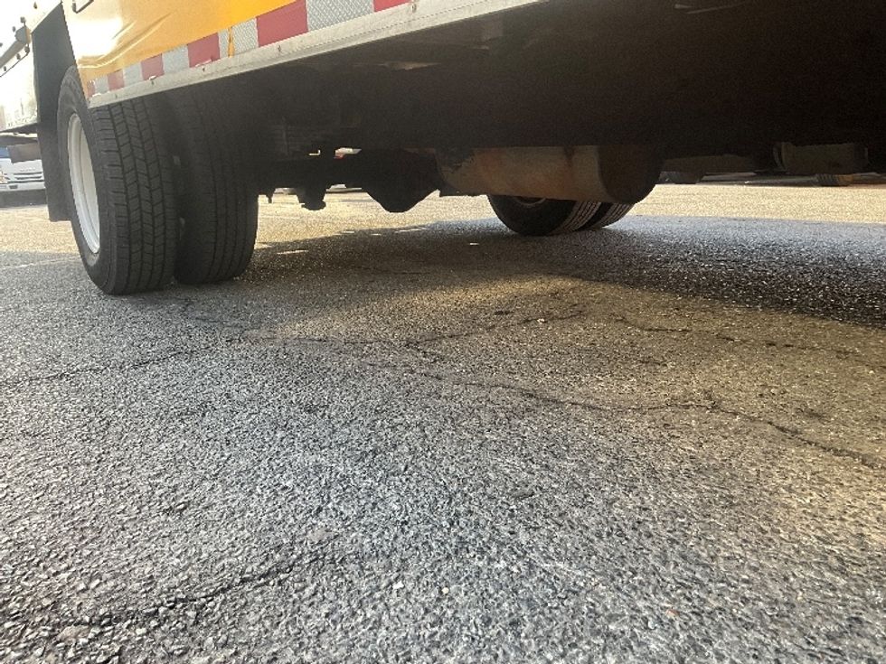 Light Duty Box Truck-Light and Medium Duty Trucks-GMC-2021-Savana G33903-Rockville-MD-94,775\n\t\tmiles-$ 26,250 - Image 13