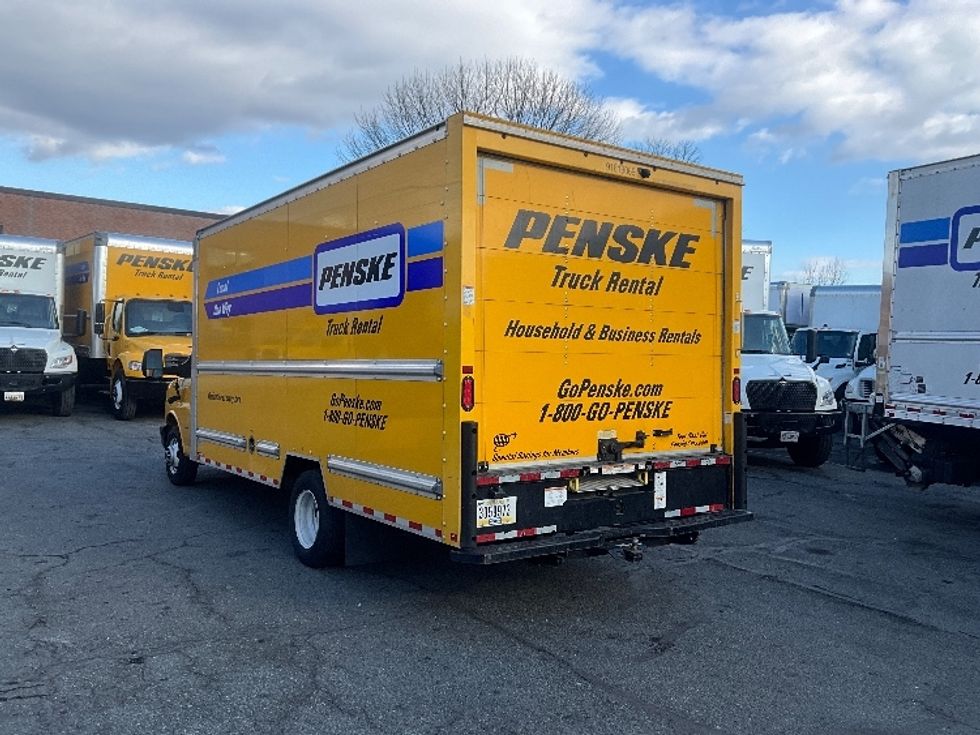 Light Duty Box Truck-Light and Medium Duty Trucks-GMC-2021-Savana G33903-Rockville-MD-94,775\n\t\tmiles-$ 26,250 - Image 6