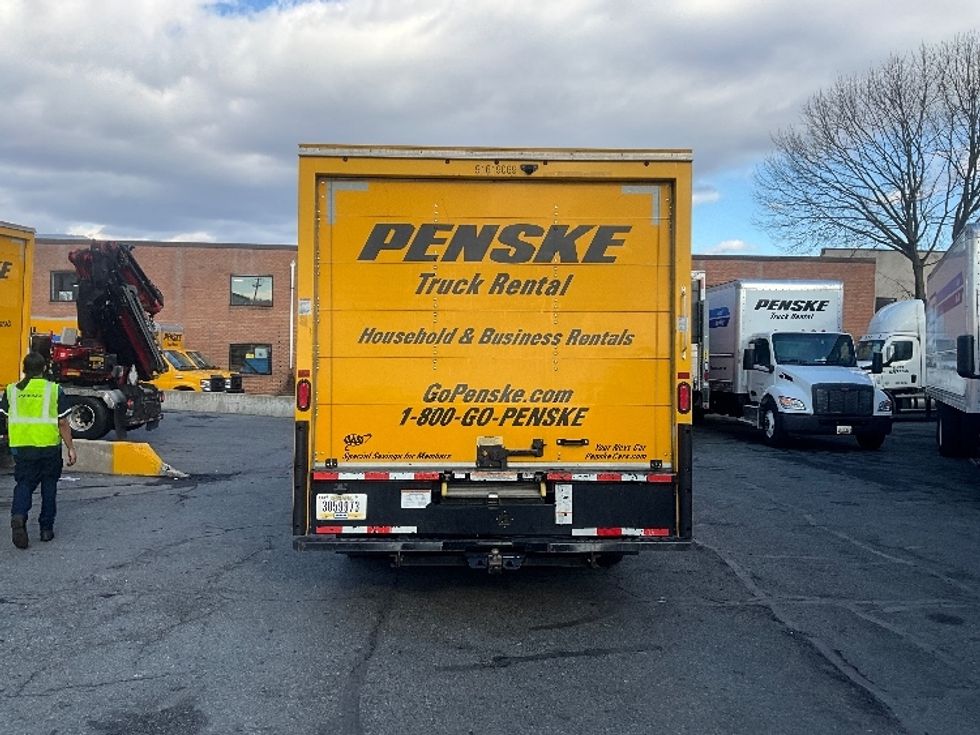 Light Duty Box Truck-Light and Medium Duty Trucks-GMC-2021-Savana G33903-Rockville-MD-94,775\n\t\tmiles-$ 26,250 - Image 7