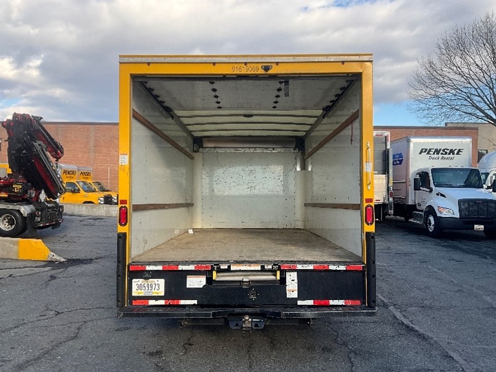 Light Duty Box Truck-Light and Medium Duty Trucks-GMC-2021-Savana G33903-Rockville-MD-94,775\n\t\tmiles-$ 26,250 - Image 8