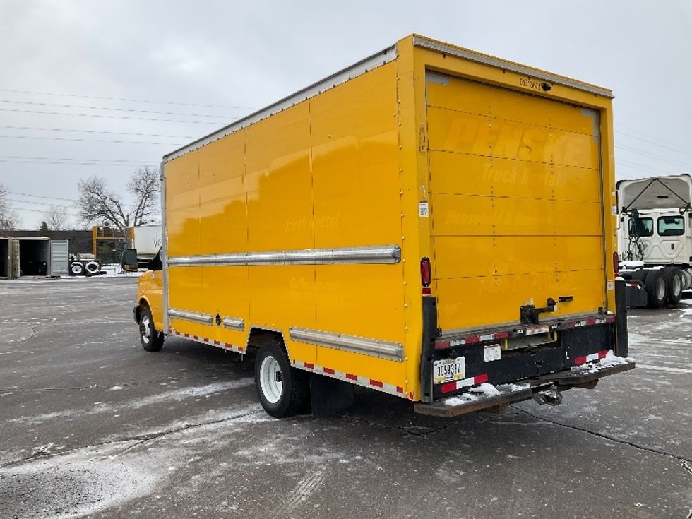 Light Duty Box Truck-Light and Medium Duty Trucks-GMC-2021-Savana G33903-Romulus-MI-96,774\n\t\tmiles-$ 26,500 - Image 6