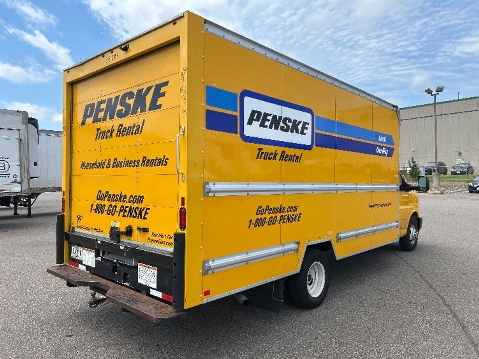 Light Duty Box Truck-Light and Medium Duty Trucks-GMC-2021-Savana G33903-Roseville-MN-76,173\n\t\tmiles-$ 28,000 - Image 12