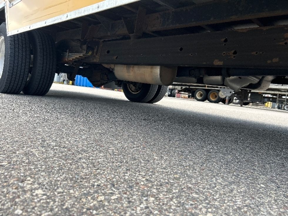 Light Duty Box Truck-Light and Medium Duty Trucks-GMC-2021-Savana G33903-Roseville-MN-76,173\n\t\tmiles-$ 28,000 - Image 13