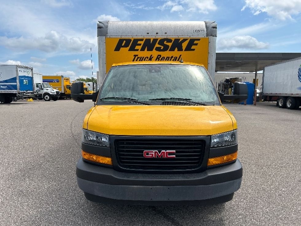 Light Duty Box Truck-Light and Medium Duty Trucks-GMC-2021-Savana G33903-Roseville-MN-76,173\n\t\tmiles-$ 28,000 - Image 2