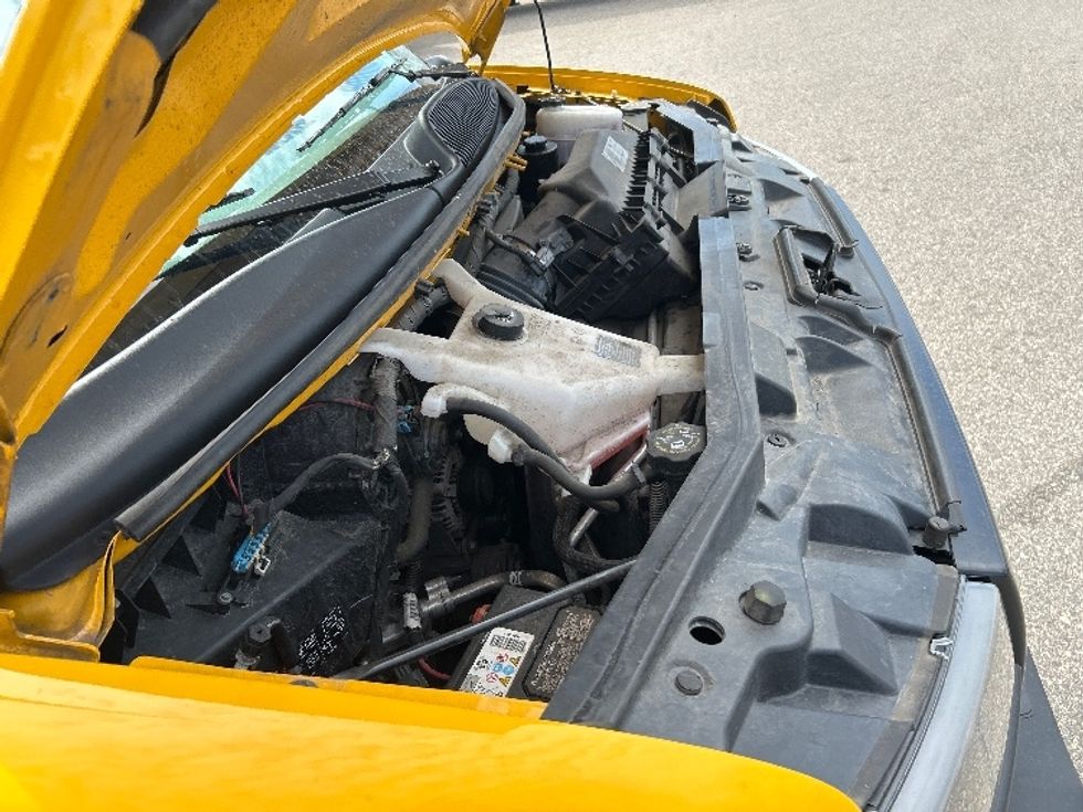 Light Duty Box Truck-Light and Medium Duty Trucks-GMC-2021-Savana G33903-Roseville-MN-76,173\n\t\tmiles-$ 28,000 - Image 22