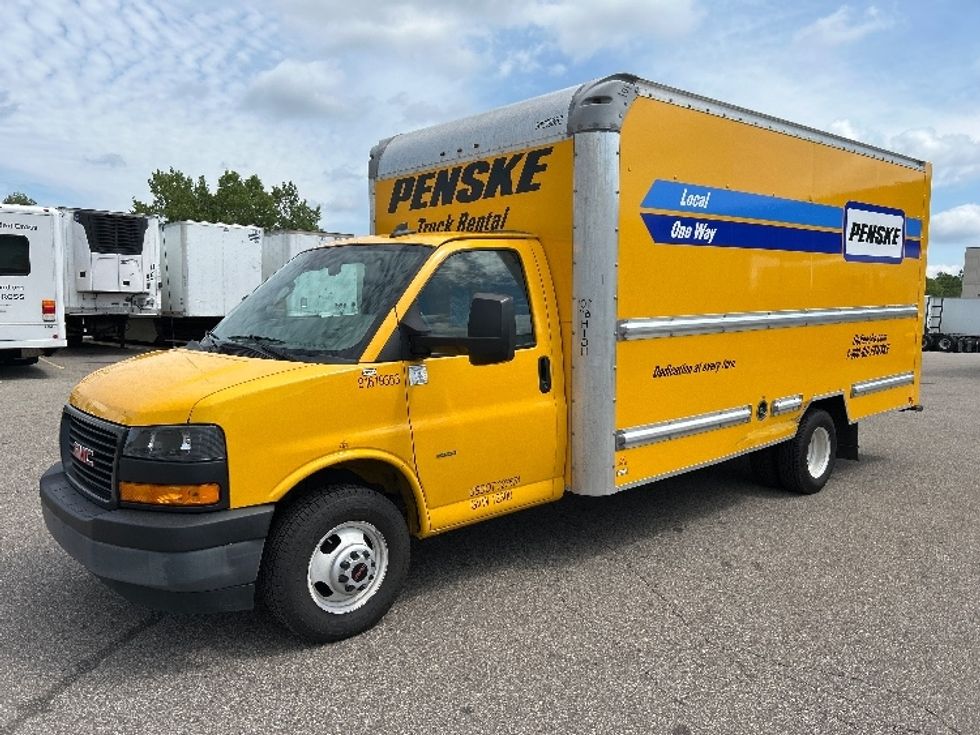 Light Duty Box Truck-Light and Medium Duty Trucks-GMC-2021-Savana G33903-Roseville-MN-76,173\n\t\tmiles-$ 28,000 - Image 3