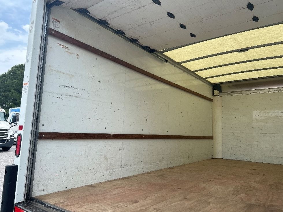 Light Duty Box Truck-Light and Medium Duty Trucks-GMC-2021-Savana G33903-Roseville-MN-85,381\n\t\tmiles-$ 30,750 - Image 11