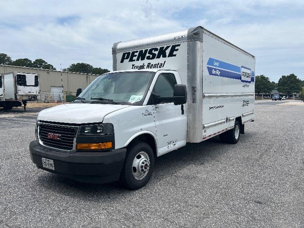 Light Duty Box Truck-Light and Medium Duty Trucks-GMC-2021-Savana G33903-Roseville-MN-85,381\n\t\tmiles-$ 30,750 - Image 3