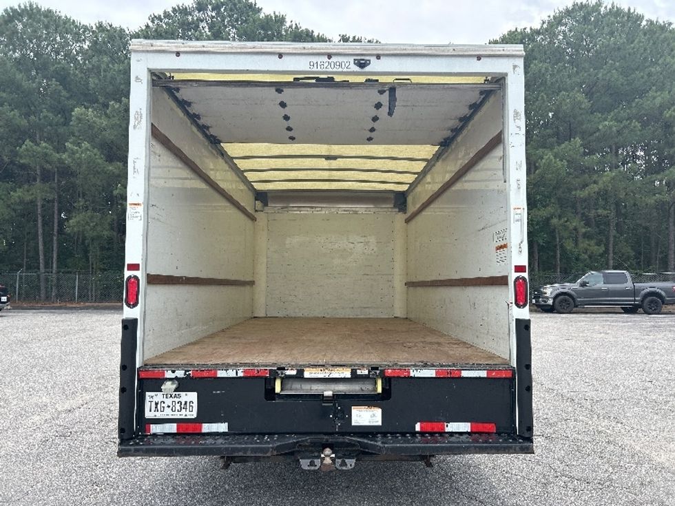 Light Duty Box Truck-Light and Medium Duty Trucks-GMC-2021-Savana G33903-Roseville-MN-85,381\n\t\tmiles-$ 30,750 - Image 8