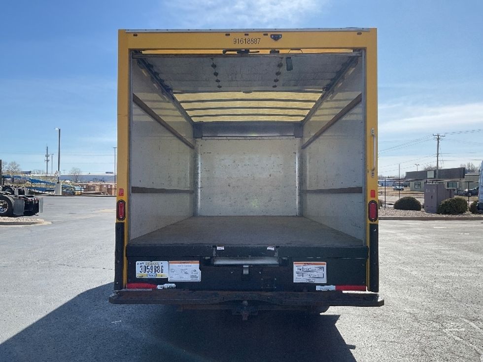 Light Duty Box Truck-Light and Medium Duty Trucks-GMC-2021-Savana G33903-Rothschild-WI-105,046\n\t\tmiles-$ 27,000 - Image 7