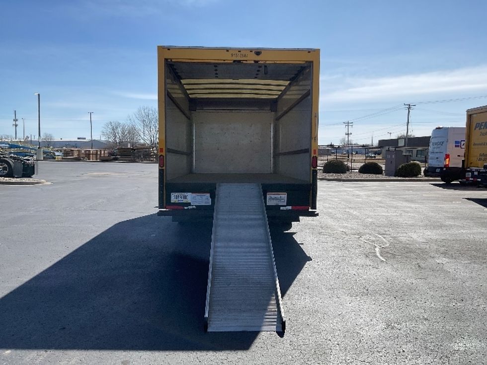 Light Duty Box Truck-Light and Medium Duty Trucks-GMC-2021-Savana G33903-Rothschild-WI-105,046\n\t\tmiles-$ 27,000 - Image 8