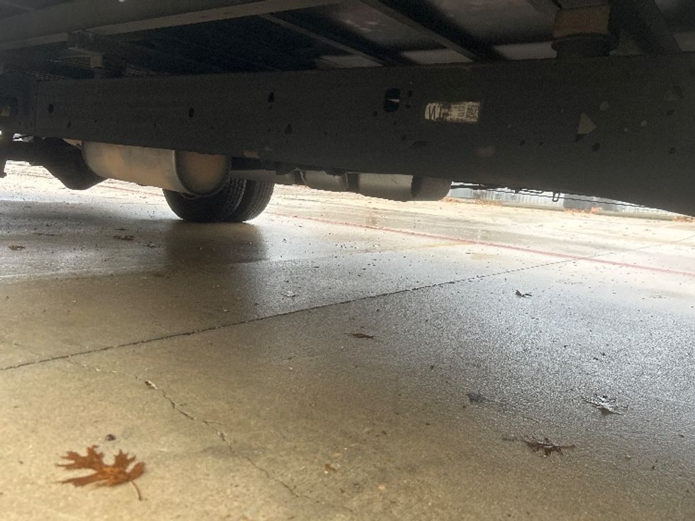 Light Duty Box Truck-Light and Medium Duty Trucks-GMC-2021-Savana G33903-Round Rock-TX-106,059\n\t\tmiles-$ 33,500 - Image 13