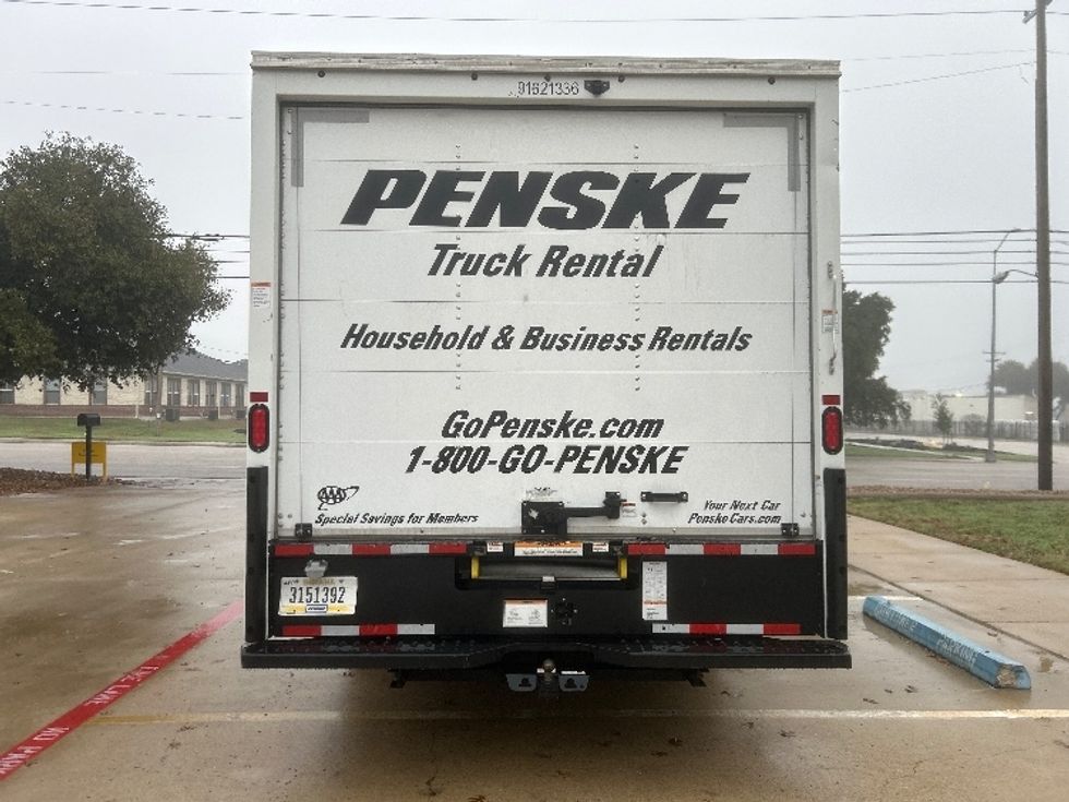 Light Duty Box Truck-Light and Medium Duty Trucks-GMC-2021-Savana G33903-Round Rock-TX-106,059\n\t\tmiles-$ 33,500 - Image 7