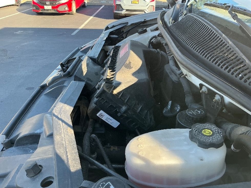 Light Duty Box Truck-Light and Medium Duty Trucks-GMC-2021-Savana G33903-Sacramento-CA-107,453\n\t\tmiles-$ 29,750 - Image 24