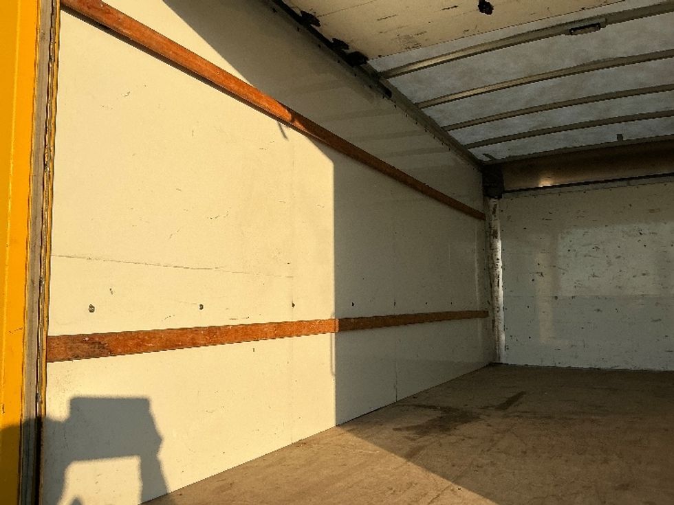 Light Duty Box Truck-Light and Medium Duty Trucks-GMC-2021-Savana G33903-Sacramento-CA-111,392\n\t\tmiles-$ 26,250 - Image 11