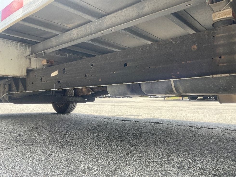 Light Duty Box Truck-Light and Medium Duty Trucks-GMC-2021-Savana G33903-Sacramento-CA-85,376\n\t\tmiles-$ 32,500 - Image 5