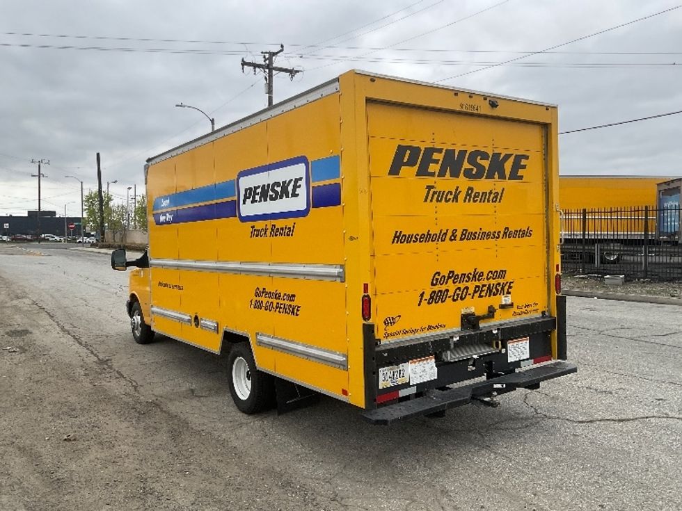 Light Duty Box Truck-Light and Medium Duty Trucks-GMC-2021-Savana G33903-Sacramento-CA-92,732\n\t\tmiles-$ 28,500 - Image 6