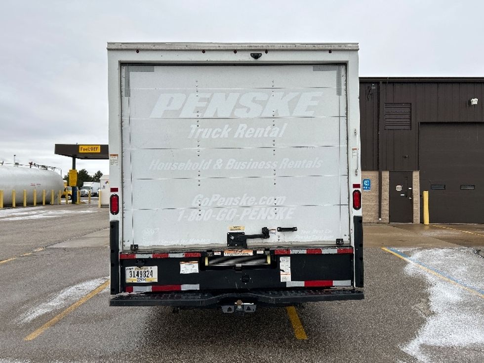 Light Duty Box Truck-Light and Medium Duty Trucks-GMC-2021-Savana G33903-Saginaw-MI-104,840\n\t\tmiles-$ 28,500 - Image 7