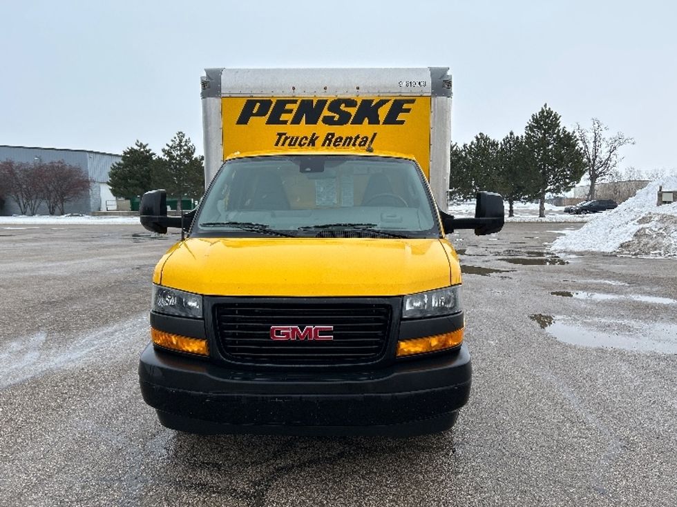 Light Duty Box Truck-Light and Medium Duty Trucks-GMC-2021-Savana G33903-Saginaw-MI-79,481\n\t\tmiles-$ 28,500 - Image 2