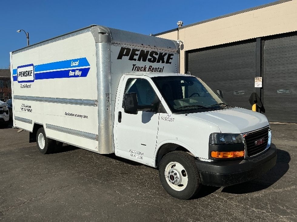 Light Duty Box Truck-Light and Medium Duty Trucks-GMC-2021-Savana G33903-Saint Louis-MO-101,561\n\t\tmiles-$ 29,000 - Image 1