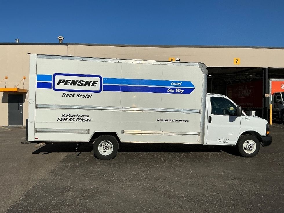 Light Duty Box Truck-Light and Medium Duty Trucks-GMC-2021-Savana G33903-Saint Louis-MO-101,561\n\t\tmiles-$ 29,000 - Image 15