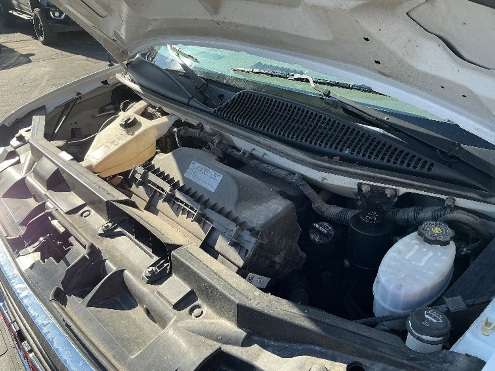 Light Duty Box Truck-Light and Medium Duty Trucks-GMC-2021-Savana G33903-Saint Louis-MO-101,561\n\t\tmiles-$ 29,000 - Image 24