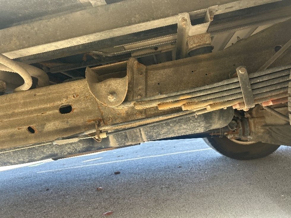 Light Duty Box Truck-Light and Medium Duty Trucks-GMC-2021-Savana G33903-Saint Petersburg-FL-116,985\n\t\tmiles-$ 28,750 - Image 5