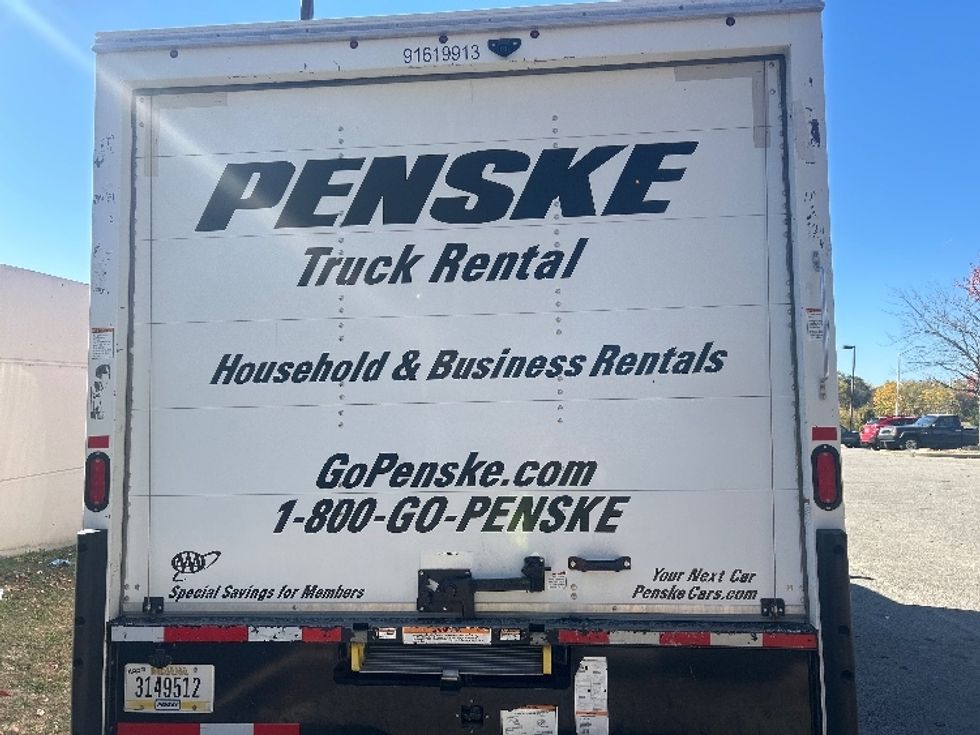 Light Duty Box Truck-Light and Medium Duty Trucks-GMC-2021-Savana G33903-Saint Petersburg-FL-116,985\n\t\tmiles-$ 28,750 - Image 7