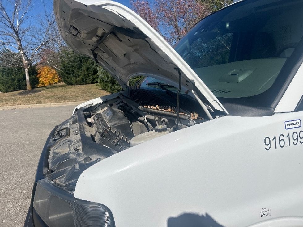 Light Duty Box Truck-Light and Medium Duty Trucks-GMC-2021-Savana G33903-Saint Petersburg-FL-116,985\n\t\tmiles-$ 28,750 - Image 24