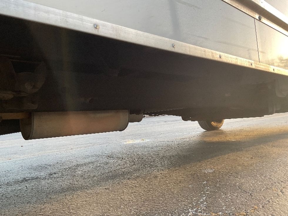 Light Duty Box Truck-Light and Medium Duty Trucks-GMC-2021-Savana G33903-Saint Petersburg-FL-81,147\n\t\tmiles-$ 33,000 - Image 13