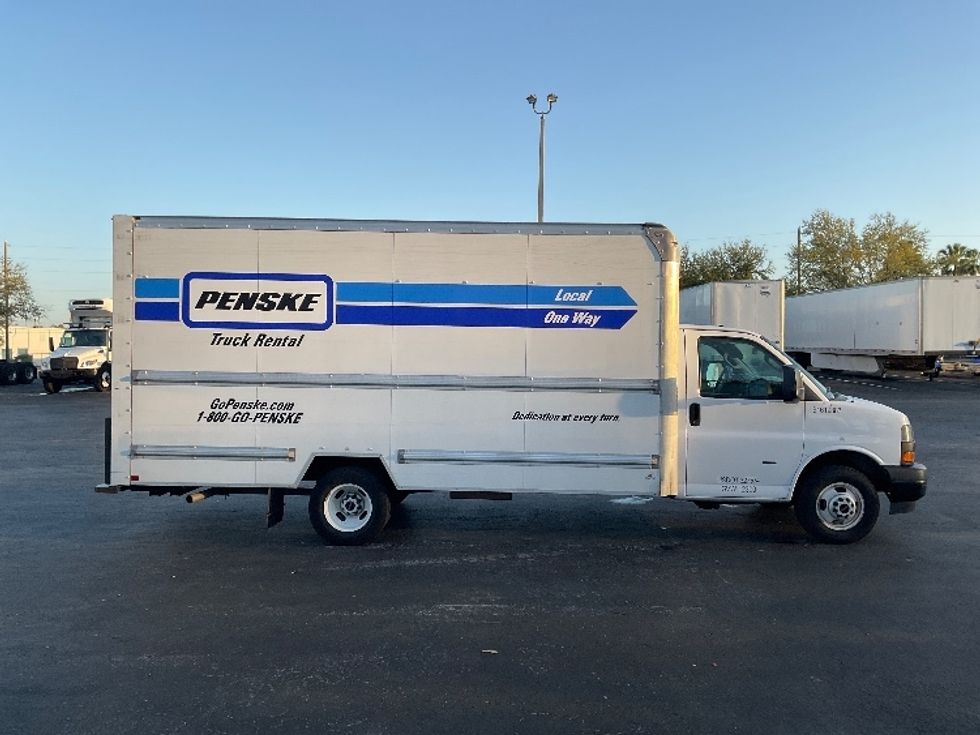 Light Duty Box Truck-Light and Medium Duty Trucks-GMC-2021-Savana G33903-Saint Petersburg-FL-81,147\n\t\tmiles-$ 33,000 - Image 14