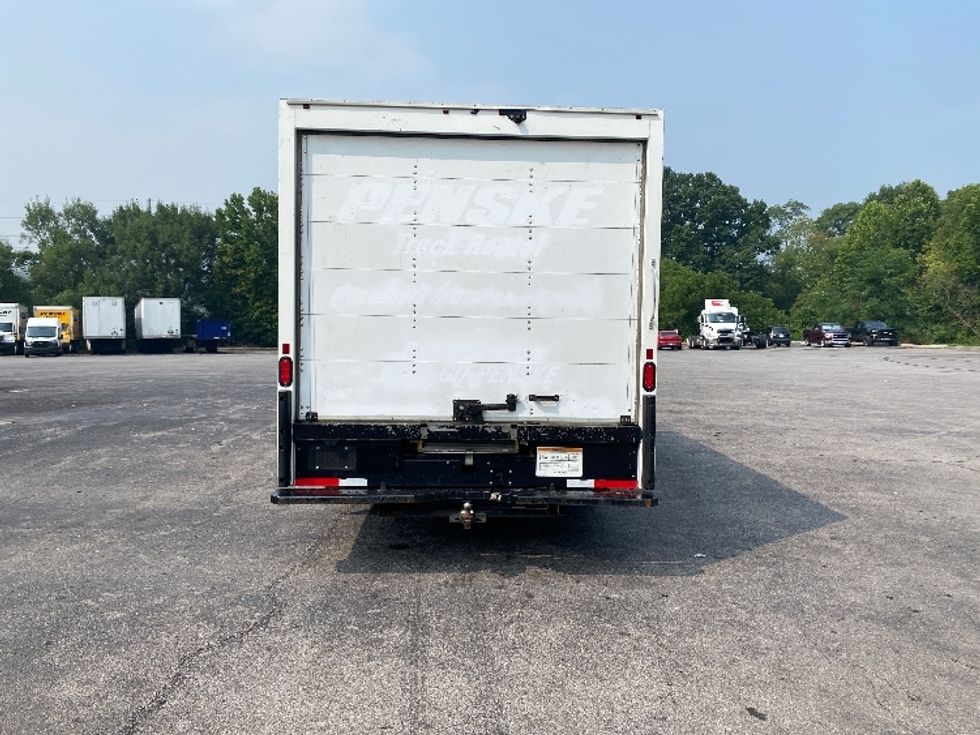 Light Duty Box Truck-Light and Medium Duty Trucks-GMC-2021-Savana G33903-Salem-VA-101,681\n\t\tmiles-$ 28,750 - Image 7