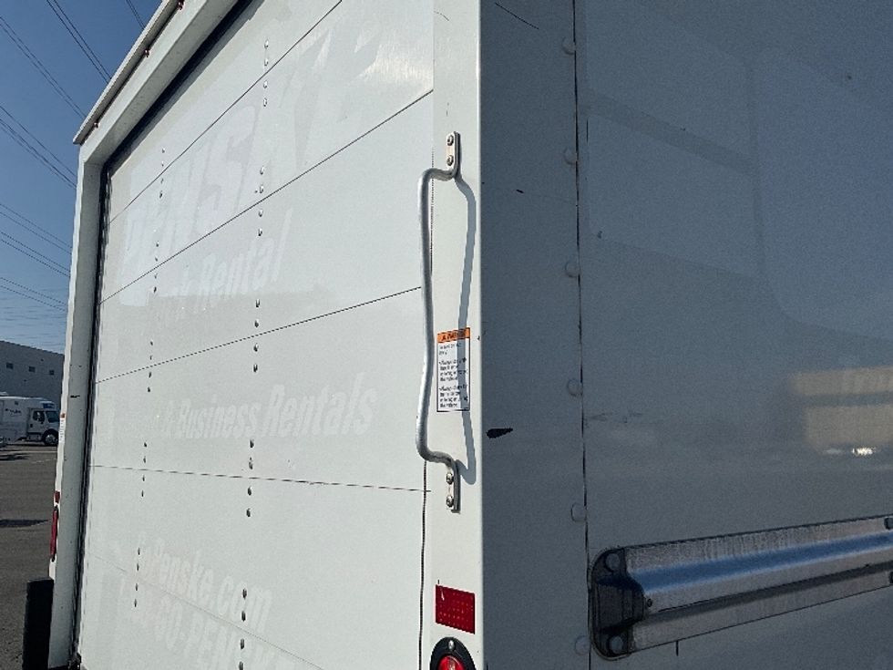 Light Duty Box Truck-Light and Medium Duty Trucks-GMC-2021-Savana G33903-Salt Lake City-UT-108,556\n\t\tmiles-$ 30,000 - Image 28