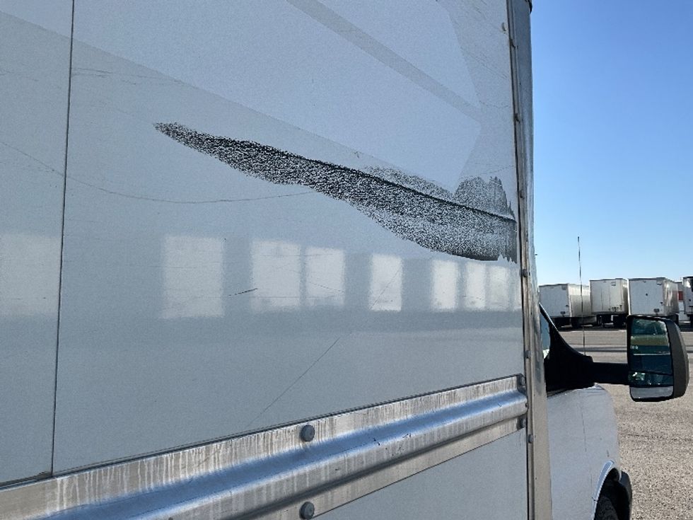 Light Duty Box Truck-Light and Medium Duty Trucks-GMC-2021-Savana G33903-Salt Lake City-UT-122,892\n\t\tmiles-$ 28,250 - Image 25